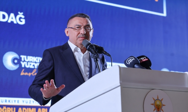 Cumhurbaşkanı Yardımcısı Oktay, özel halk otobüsü ve minibüs şoförleri ile buluştu:
