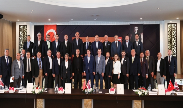Dışişleri Bakanı Çavuşoğlu, ANSİAD toplantısında konuştu: