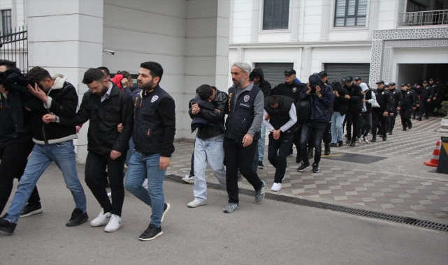 GÜNCELLEME - Kocaeli merkezli dolandırıcılık operasyonunda 12 şüpheli tutuklandı