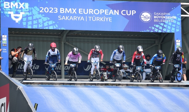 Bisiklette 2023 BMX Avrupa Kupası'nın 10. etap yarışları Sakarya'da yapıldı