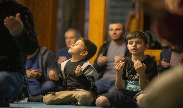 Erzurum, Ardahan ve Tunceli'de Mevlit Kandili idrak edildi