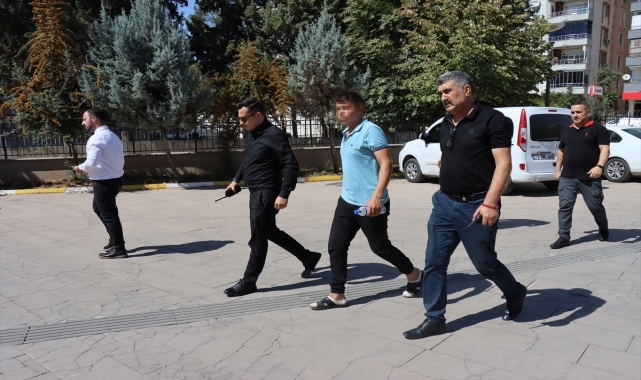 GÜNCELLEME 2 - Kilis'te 1 bebeğin öldüğü, 3 kişinin yaralandığı olayla ilgili bir zanlı tutuklandı