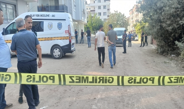 GÜNCELLEME 2 - Osmaniye'de uyuşturucu baskını yapılan evdeki zanlının ateş ettiği jandarma şehit oldu