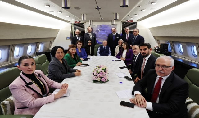 Cumhurbaşkanı Erdoğan, Kazakistan dönüşü uçakta gazetecilerin sorularını yanıtladı: (2)