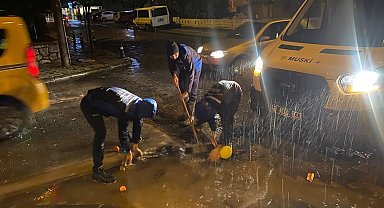 Başkan Aras, yoğun yağışlar sonrası tüm ekipleri sahaya sevk etti