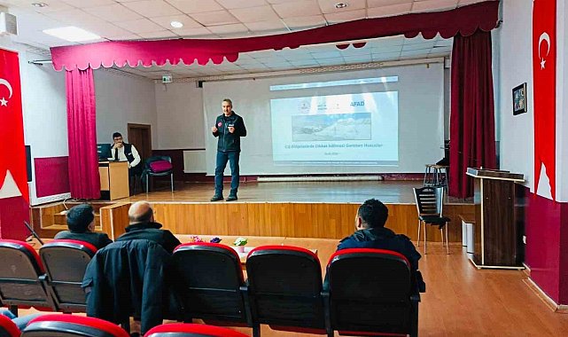 Elazığ'da muhtarlara çığla mücadele ve farkındalık eğitimi verildi