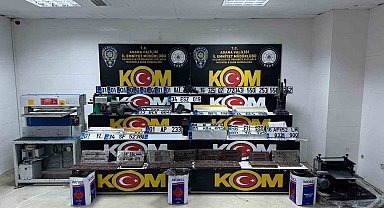 Merdiven altı plaka basım atölyelerine baskın: 4 tutuklama