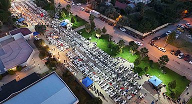 Nazilli'de vatandaşlar iftar sofrasında buluştu