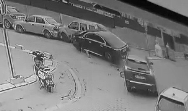 Tekirdağ'da 5 aracın karıştığı zincirleme kaza kamerada