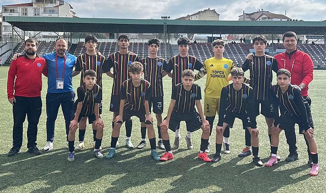 Zorlu maçın kazananı 1299 Bilecik Kulübü oldu