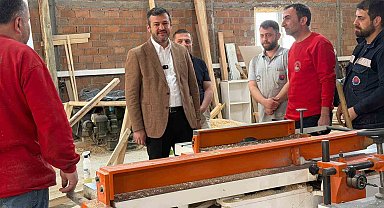 Başkan Çetinkaya'dan üretim hamlesi: Belediye marangozhanesinin kapasitesi 3 kat arttı