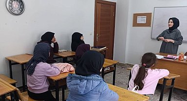 Bayburt'ta öğrencilere güzel ahlak anlatıldı