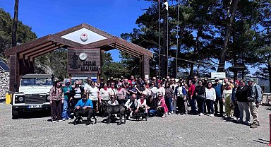 Çankırı mezunları Edremit'te hasret giderdi