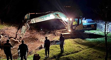 Çardaklı Deresi'nde taşkın kontrol altına alındı