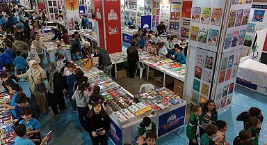 Darıca 5. Kitap Fuarı'nı binlerce kişi ziyaret etti