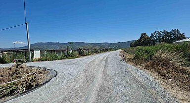 Efeler Belediyesi asfaltlama çalışmalarını sürdürüyor