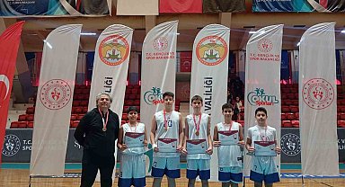 GKV Basketbol Yıldız Erkekler 'de Türkiye Finallerine yükseldi