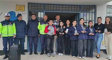 Kayseri'de Tertemiz Yarınlar'ın şampiyonu Tomarza Atatürk Ortaokulu oldu