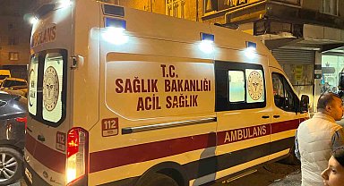 Küçükçekmece'de polis ekiplerinden kaçmaya çalışan motosikletli şahıslar kaza yaptı