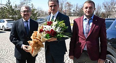 Müftülükten Vali Baruş'a birifing