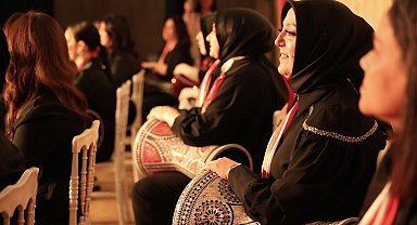 Osmangazi'de kadınlardan muhteşem ritim gösterisi