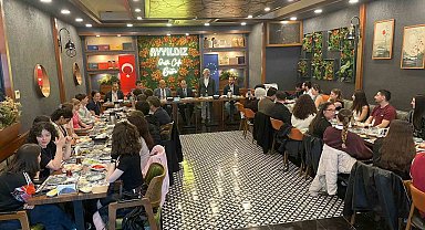 3 ülkeden 22 öğrenci kültür köprüsü için Tavşanlı'da buluştu