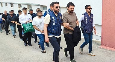 5 liralık 'havala' sistemiyle milyonlarca lira aklandı