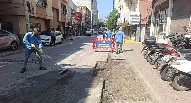 Akdeniz'de yol ve kaldırımlar yenileniyor