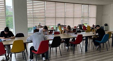 Altıeylül'de üniversite hayaline güç veren destek