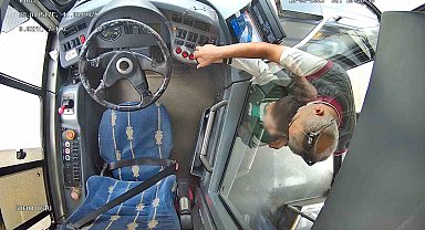 Başakşehir'de kaybolan çocuk İETT şoförünün dikkatiyle ailesine kavuştu