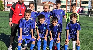 Bilecik U11 Gençler Ligi'nde 1299 Bilecikspor Kulübü, BFA'yı farklı yendi