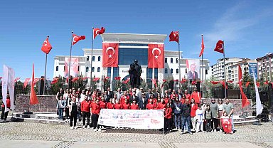 Elazığ'da 19 Mayıs kutlamaları çelenk sunma ile başladı