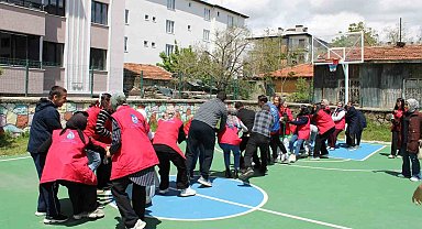 Erzincan'da "Engel Yok" mesajlı renkli buluşma