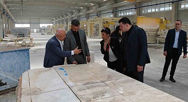 Eskipazar sarı traverten taşı için Afyon'da inceleme gezisi