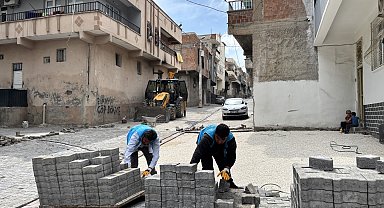Eyyübiye'de yol çalışmaları devam ediyor