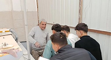 Germencikli öğrenciler Budapeşte'de Avrupa standartlarında eğitim aldı
