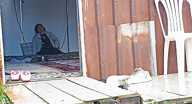 Hatay'daki heyelanda evlatlarını kaybeden acılı anne, çocuklarını daha güvenli olduğu için kızının evine göndermiş