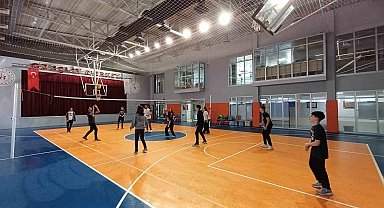 Öğrenciler Gençlik Merkezinde spor ve sanatla buluştu