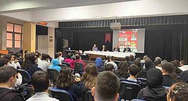 Öğrencilere meslek liselerinin önemi ve girişimcilik anlatıldı