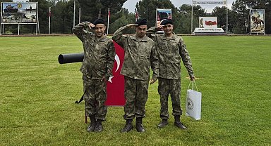 Özel bireyler için özel gün: Bir günlüğüne asker oldular