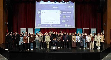 Rektör Hacımüftüoğlu İhtisas Akademiye katıldı