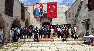 Tarihi Akhan Kervansarayında Yörük kültürüne ev sahipliği yaptı