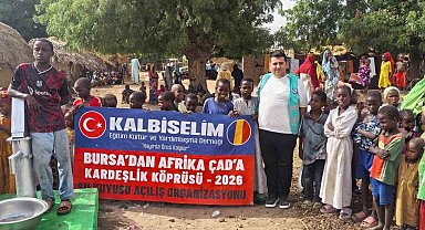 Afrikalı yetimlerin yüzü Kalbi Selim'le güldü