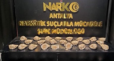 Antalya'da 16,6 kilogram eroin ele geçirildi