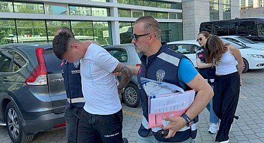 Bıçakla yaralamaya 2 gözaltı