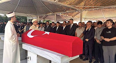 Birliğine dönerken kazada hayatını kaybetmişti, son yolculuğuna uğurlandı