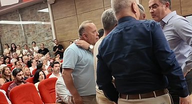 CHP'nin Birlik ve Beraberlik toplantısından ayrılan Başkan Arıcı'dan açıklama