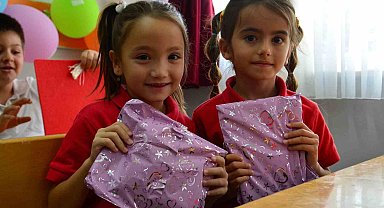 Çorum'da 83 bin 402 öğrenci karne heyecanı yaşadı.