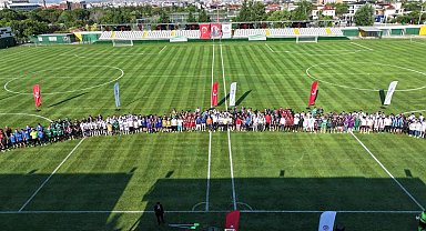 Denizli Büyükşehir Belediyesi Birimler Arası Futbol Turnuvası coşkuyla başladı