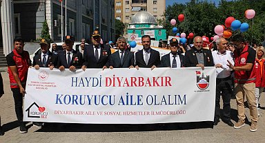 Diyarbakır'da "Korucu Aile Yürüyüşü" düzenlendi